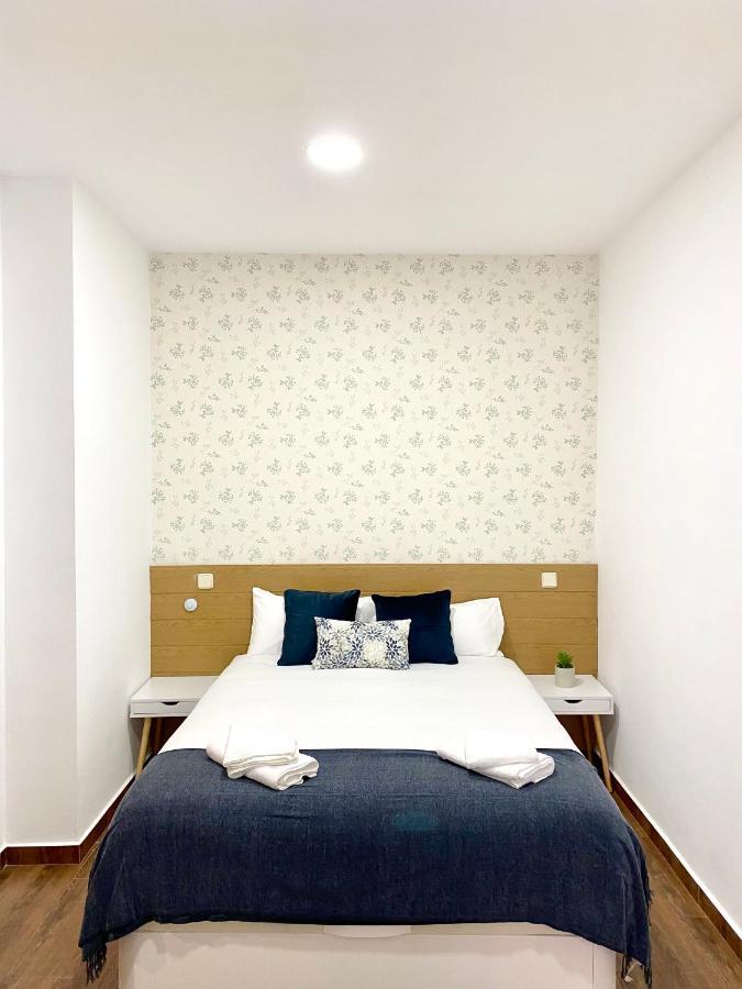 Apartamentos Fuencarral II Madri Quarto foto